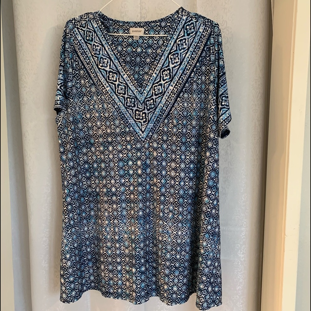 AVENUE SILKY JERSEY KNIT TOP Sz: 2X